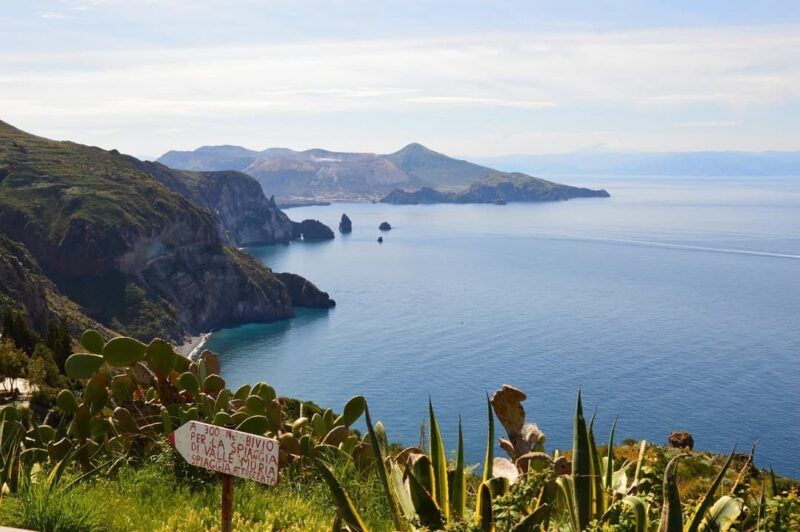 Islas Eolias, qué ver y hacer en estas 7 maravillas al norte de Sicilia