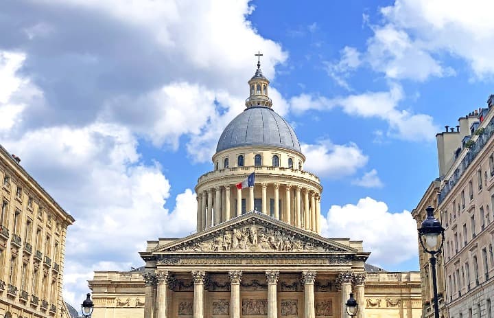 fachada del pantheon, algo que ver en 3 dias en paris - weorad