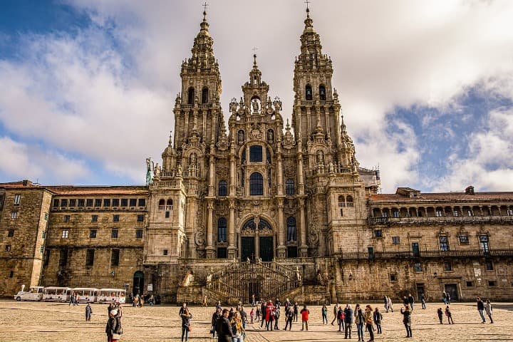 catedral de santiago de compostela, algo que ver en galicia - weroad