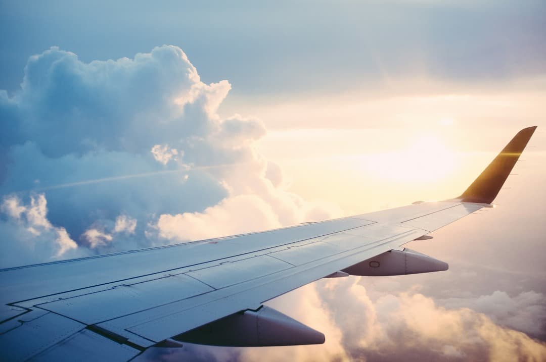 Cuándo es más barato comprar un vuelo: la gran pregunta de los viajeros